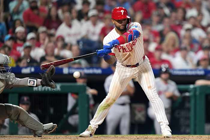 Phillies krijgt 3-2, walk-off overwinning op Boston op catcher's interferentie-oproep met bases geladen in 10e
