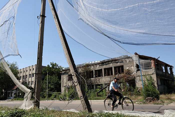 Rusland lanceert nieuwe aanvallen op Oekraïne met het aftellen naar een Amerikaanse vredesdeadline aan de gang