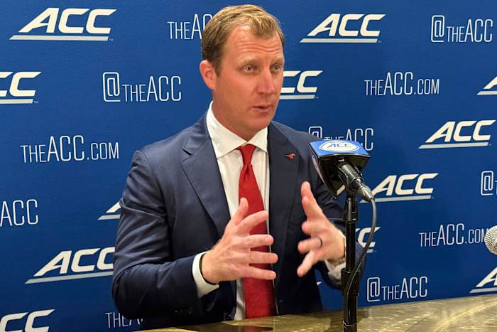 SMU's succesvolle bod om lid te worden van ACC -leads naar play -off ligplaats, platendonaties - en meer interesse