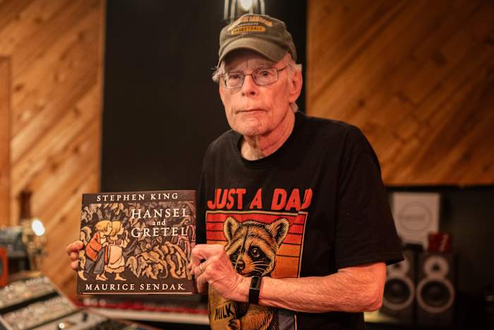 Stephen King om 'Hansel en Gretel' audioboek te vertellen met de illustraties van Maurice Sendak