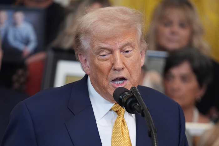 Trump biedt wettelijke verlichting voor kolen-, ijzererts- en chemische industrie