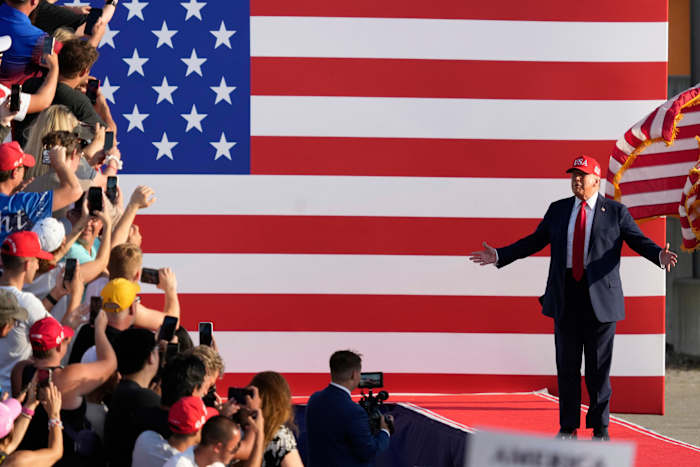 Trump wil 250 jaar onafhankelijkheid vieren met een UFC -gevecht in het Witte Huis