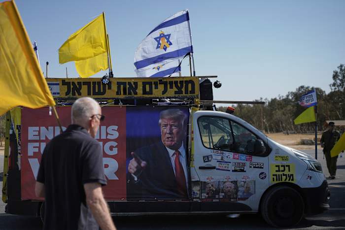 Trump zegt dat deal voor staakt -het -vuren in Gaza dichterbij is nadat Israël het eens is over de voorwaarden