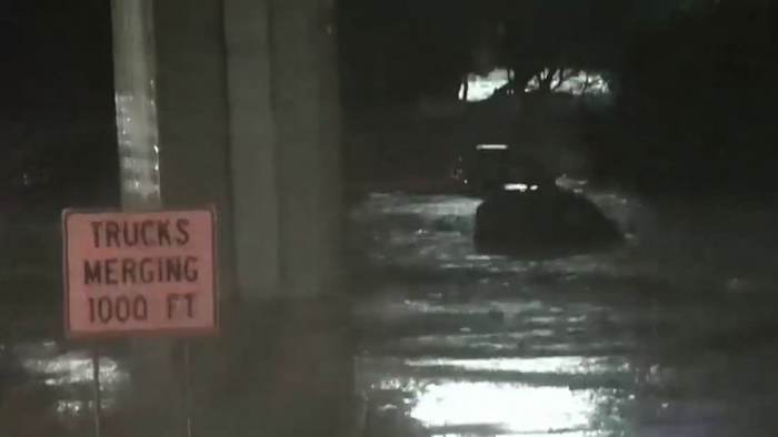 Waarom Loop 410 Access Road in Flowerplain geen waarschuwingssysteem heeft na dodelijke Beitel Creek Flood