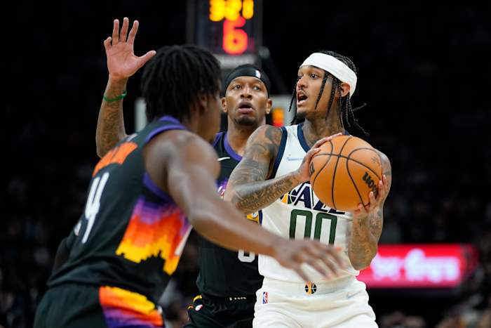 Wagner High School aluin Jordan Clarkson sluit zich officieel aan bij New York Knicks