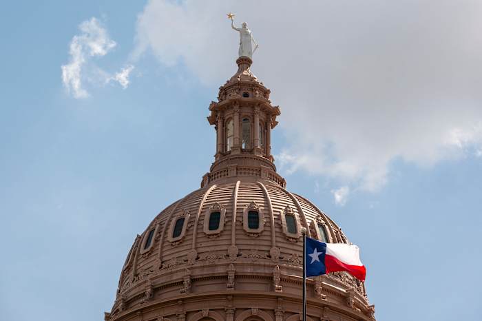 Texas House Democraten keren terug naar Capitol en beëindigt de staking over het herverdelingsplan