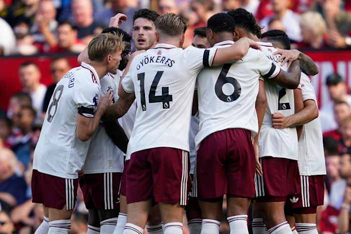 Arsenal wint met 1-0 bij Man United als Chelsea in handen van Palace in Premier League