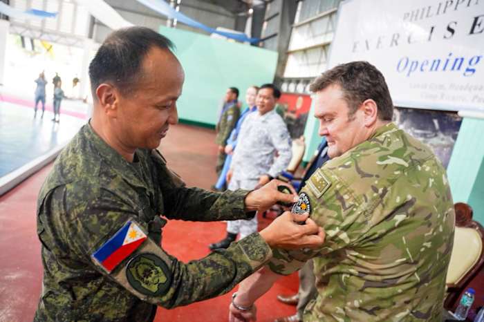 Australische en Filippijnse troepen lanceren de grootste militaire oefeningen in de buurt van betwiste Zuid -Chinese Zee
