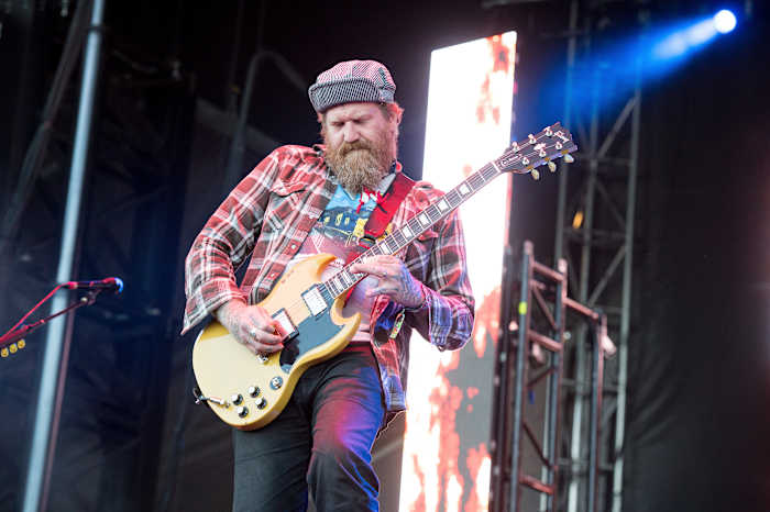Brent Hinds, voormalig Mastodon-zanger-gitarist, sterft op 51 in motorcrash