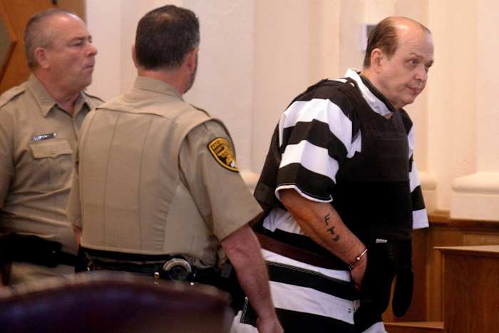 De dodencel gevangene Robert Roberson claimt gerechtelijk wangedrag in een bod op nieuw proces