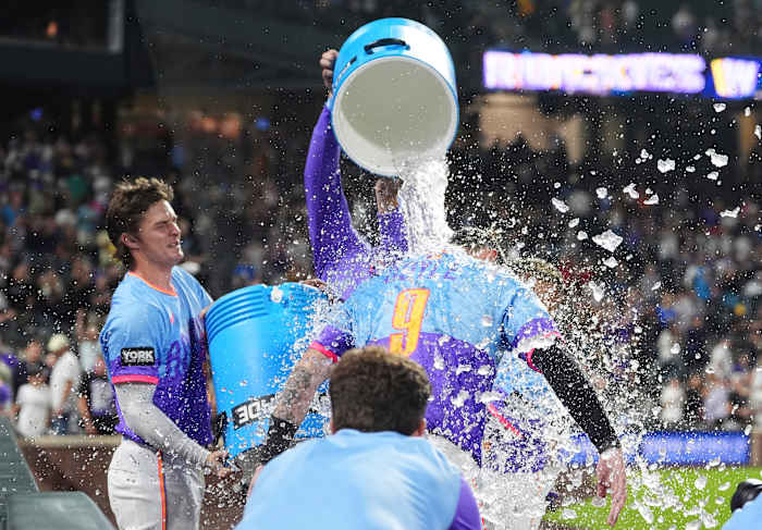 De verbluffende 17-16 comeback-overwinning van Rockies op Pirates benadrukt enorme nacht voor aanval in MLB