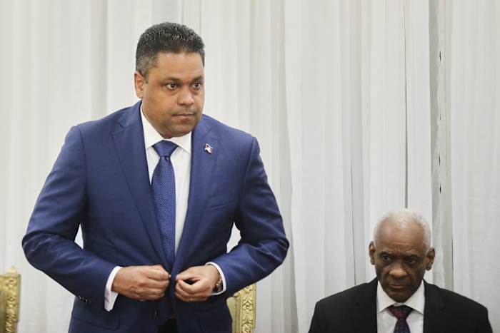 Een nieuw leiderschap wordt aangesteld in Haïti, omdat bendes dreigen de regering omver te werpen
