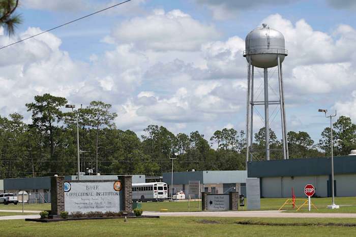 Een rechter heeft 'Alligator Alcatraz' in Florida opdracht gegeven om activiteiten af ​​te wikkelen. Wat gebeurt er nu?