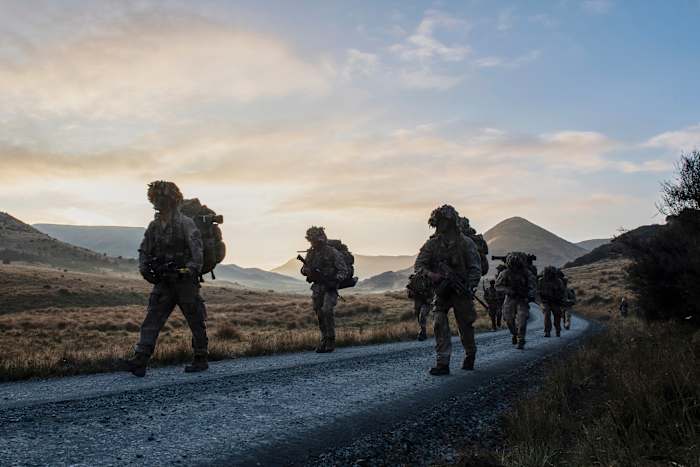 Een soldaat in Nieuw -Zeeland wordt veroordeeld tot twee jaar in de militaire gevangenis voor poging tot spionage