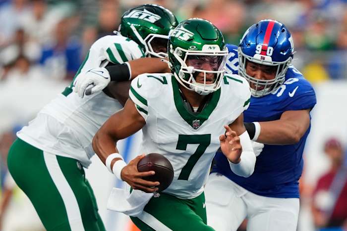 Fields on Jets 'Passing Game:' We zijn prima met 8-yard voltooiingen 'en vermoeiende verdedigingen met runs