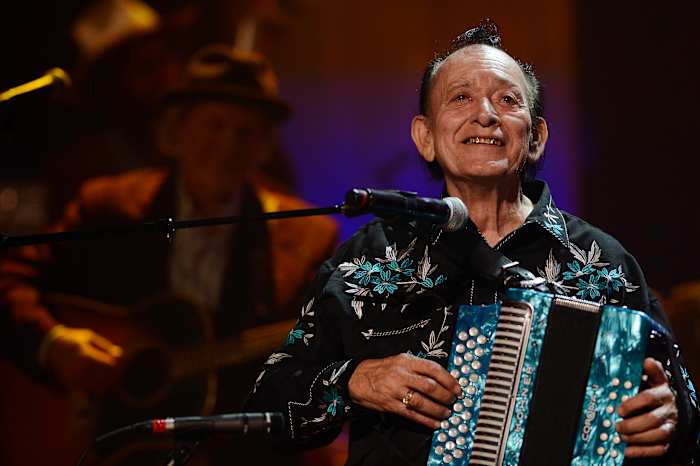 'Final Curtain Call': Memorial Service aangekondigd voor Conjunto Legend Flaco Jimenez