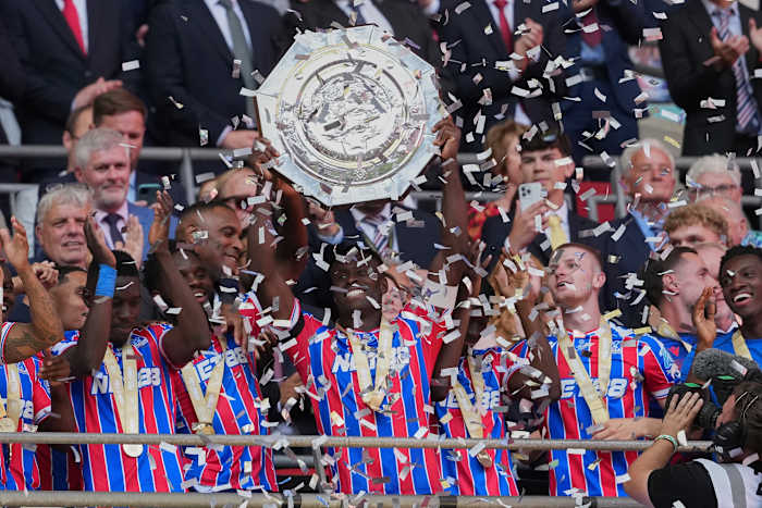 Henderson de held als Crystal Palace verslaat Liverpool in penalty shootout om het community -schild te winnen