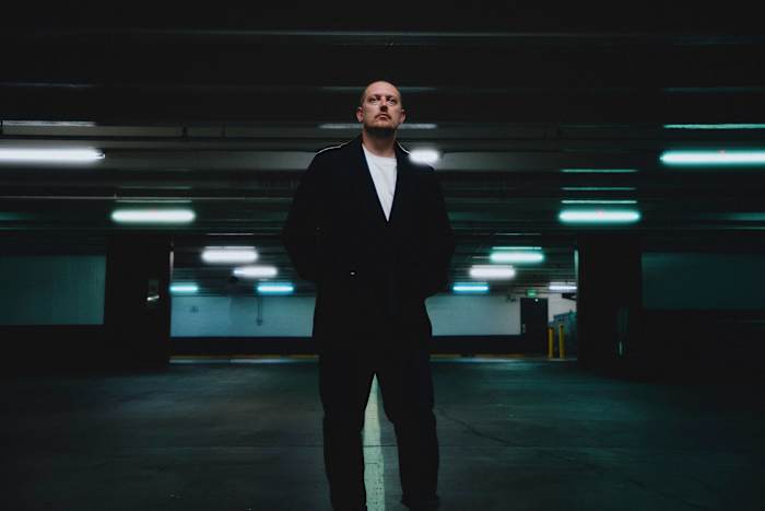 Het succes van AI Music Creators wikkelt debat over de toekomst van de muziekindustrie