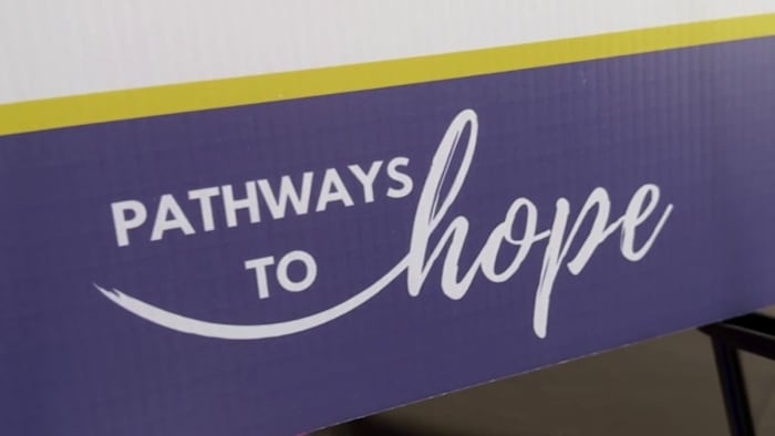 Honderden kinderen bespreken tieners openlijk geestelijke gezondheid tijdens de conferentie