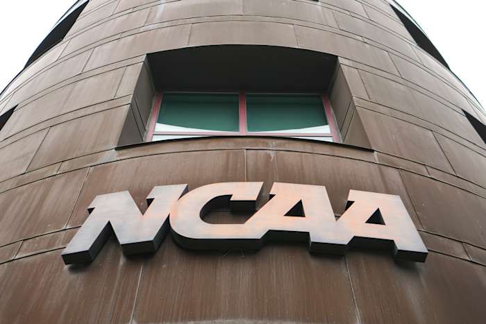 In NCAA -stroomlijnen krijgen de grote conferenties meer kracht, maar niet alles wat ze wilden