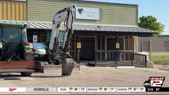 Ingram Volunteers 'toewijding verschuift van overstromingsverlichting naar het herbouwen van bedrijven