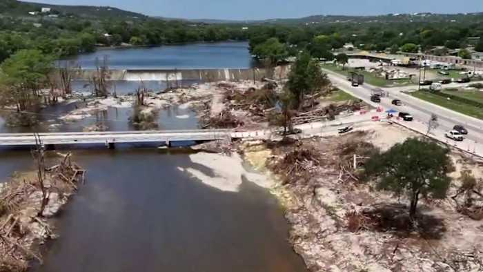 Kerr County Judge stelt voor om $ 11 miljoen te gebruiken uit 'Rainy Day Fund' om de belastingtarief te voorkomen