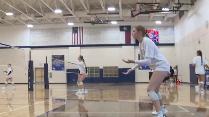 La Vernia Bears komt tevoorschijn als topkandidaat in Texas High School Volleyball