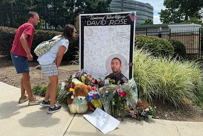 Man ontslagen 180 schoten, breek 150 ramen, in CDC -aanval