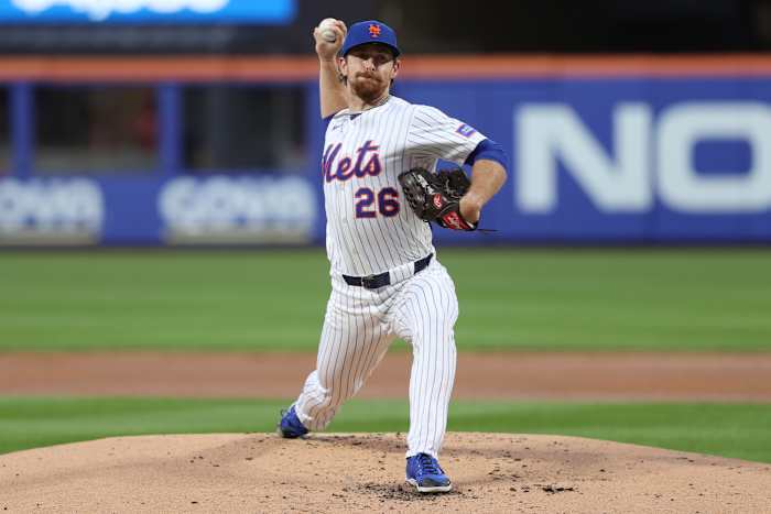McLean gaat 8 innings als Mets Blank Phillies 6-0 voor 3-game sweep