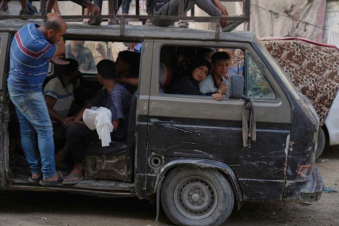 Netanyahu zegt dat hij vooruit zal gaan met de overname van Gaza City en hernieuwde staakt -het -vuren -gesprekken