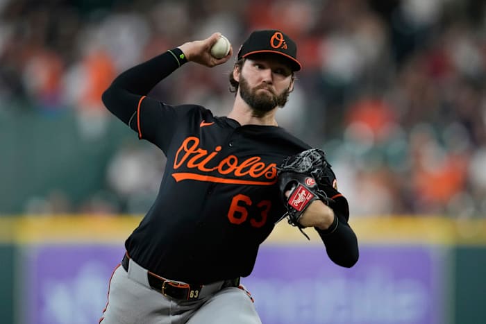 Orioles Rechtshandige Young verliest Perfect-Game Bid op Infield Single in de 8e inning vs Astros
