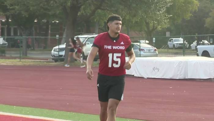 Richard Torres noemde startende quarterback aan de universiteit van het geïncarneerde woord