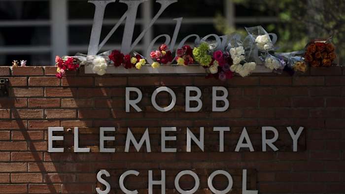 Robb Elementary Teacher's Letter van bijna 4.000 pagina's van documenten met betrekking tot Uvalde -schietpartij