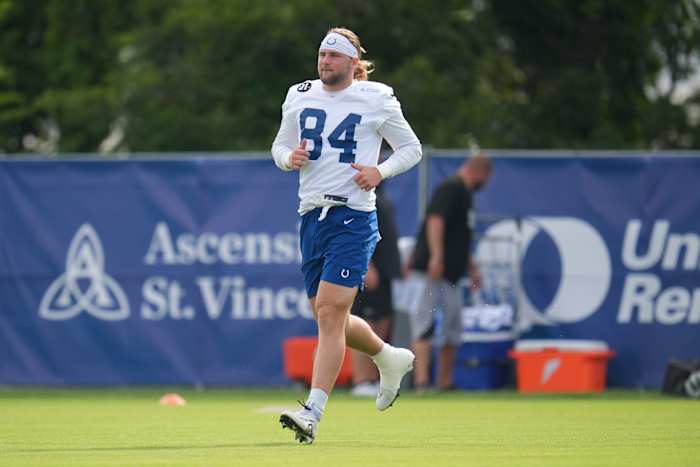 Rookie strak einde Tyler Warren begint zijn fit te vinden in het trainingskamp Indianapolis Colts