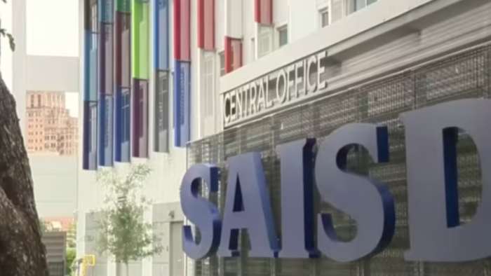 San Antonio ISD om het beleid van het beleid van mobiele telefoons te bespreken in maandag bestuursvergadering