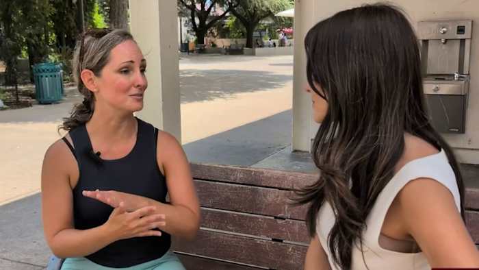 San Antonio -ouders reageren op federaal bevel tegen tien geboden in klaslokalen