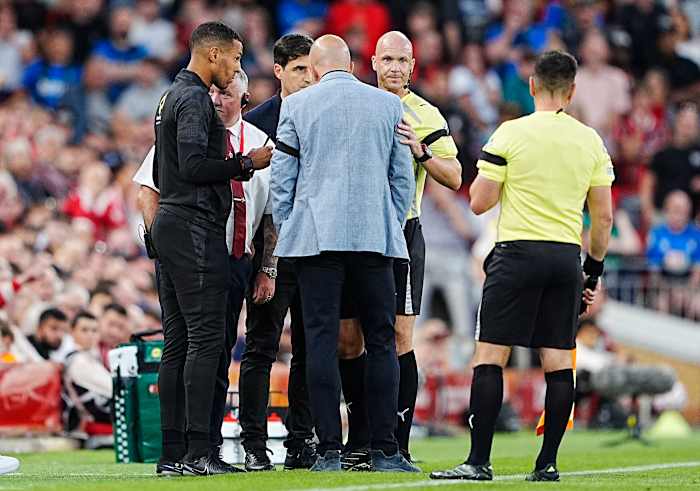 Semenyo bedankt voetbalgemeenschap voor ondersteuning na vermeende raciale misbruik op Anfield