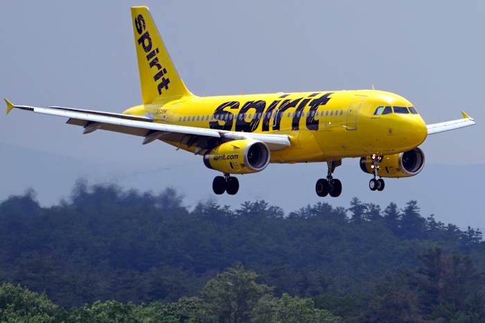 Spirit Airlines klinkt het alarm over zijn toekomstige vermogen om in het bedrijfsleven te blijven