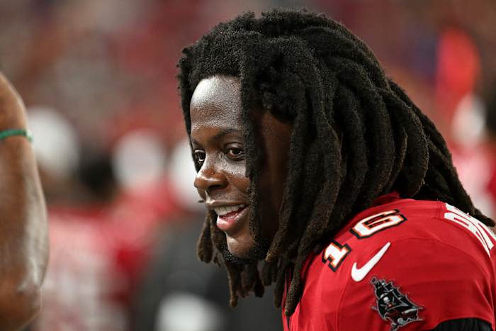 Teddy Bridgewater hoopt het beste uit zijn NFL -terugkeer te maken te midden van de schorsing van de middelbare schoolcoaching