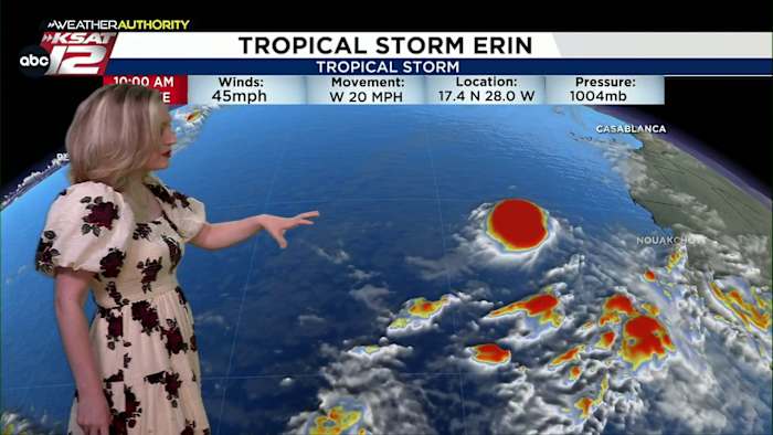 Tropical Storm Erin verwachtte de eerste orkaan te worden in het Atlantische seizoen van 2025