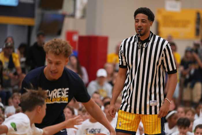 Tyrese Haliburton organiseert jeugdbasketbalkamp als herstel van de pees van de achillespees doorgaat