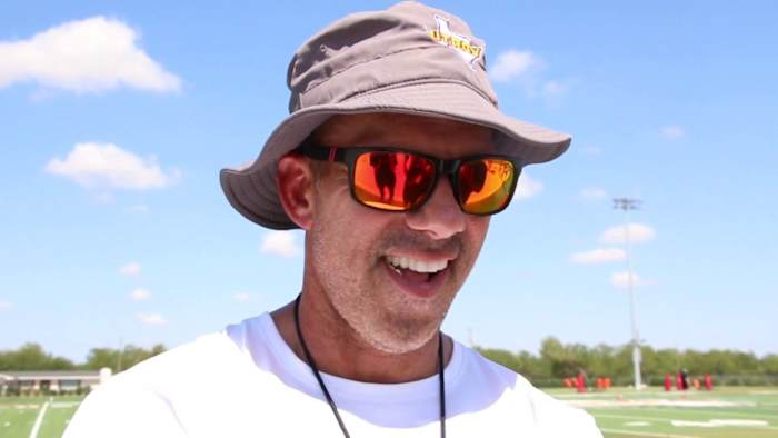 Voormalig nieuwe Braunfels Canyon, Seguin voetbalcoach gaat naar huis om Foundation te bouwen bij UTRGV