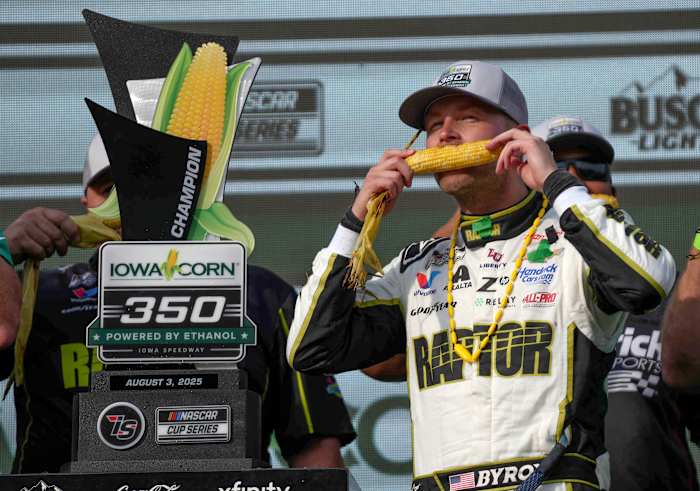 William Byron denkt dat Iowa Win momentum kan opbouwen voor de play -offs van NASCAR