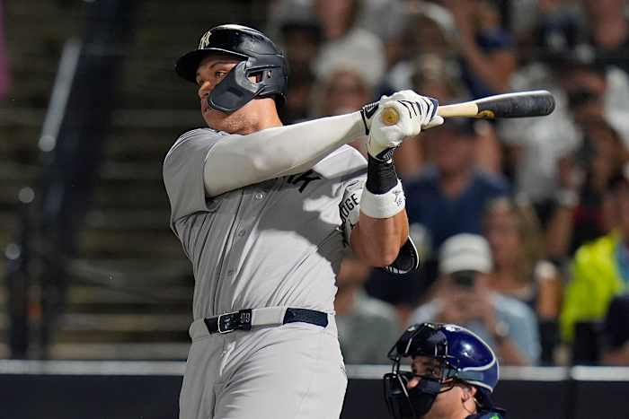 Yankees Tie Club Record met 9 thuisruns in 13-3 overwinning op stralen