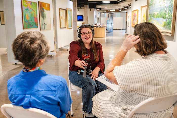 Het openbare radiostation van Waco wordt na 25 jaar in de lucht geconfronteerd met onzekerheid