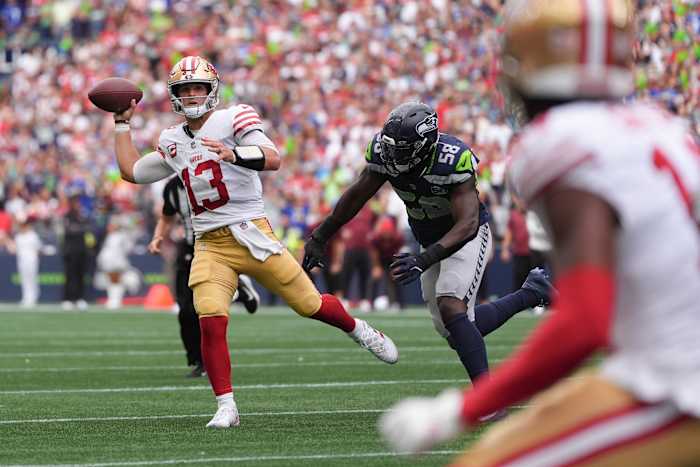 49ers 'Brock Purdy' week tot week 'met teenblessure; Mac Jones zou naar verwachting zondag beginnen