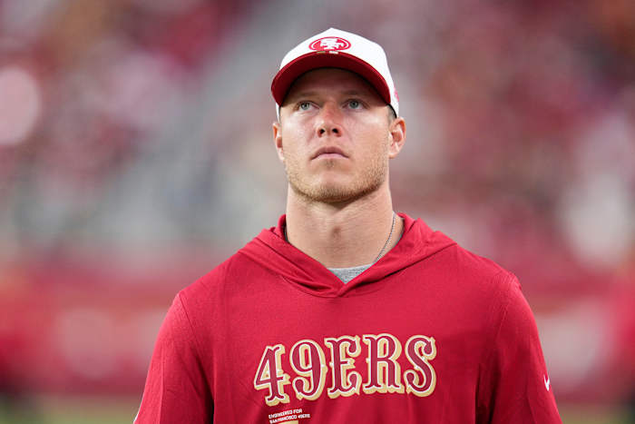 49ers ster Christian McCaffrey twijfelachtig voor seizoensopener na kuitblessure