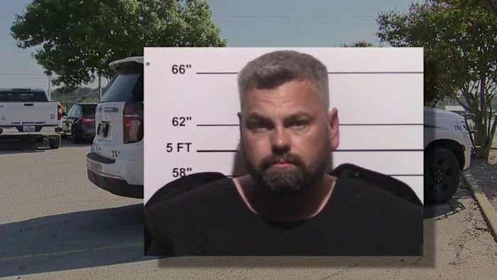 Affidavit: Ex-Gillespie County plaatsvervanger wordt geconfronteerd met aanklachten na meerdere seksuele ontmoetingen tijdens hun dienst