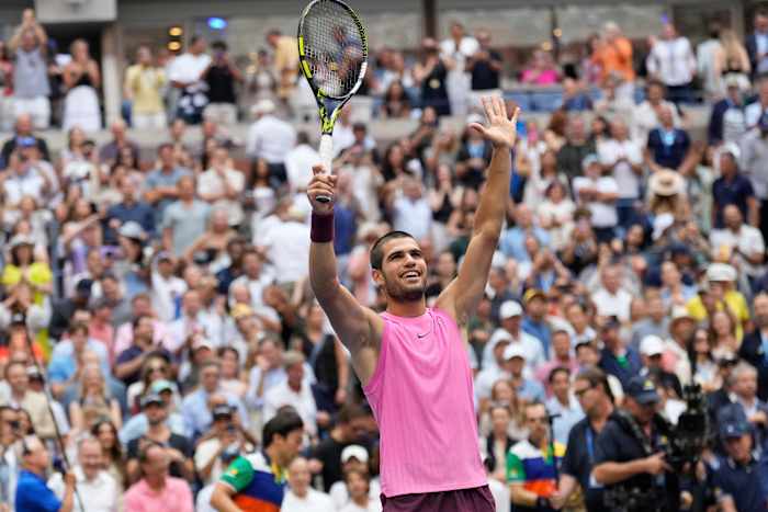 Alcaraz verslaat Djokovic op de US Open en ontmoet nu Sinner voor de 3e Grand Slam -finale op rij