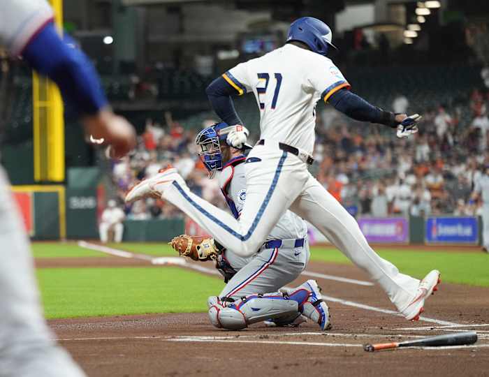 Astros 'Yordan Alvarez voor onbepaalde tijd met enkelverstuiking